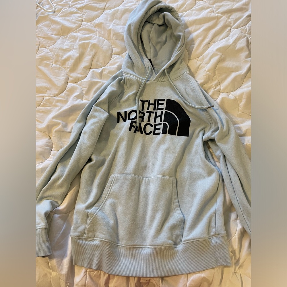 The North Face Women's Half Dome Pullover Hoodie